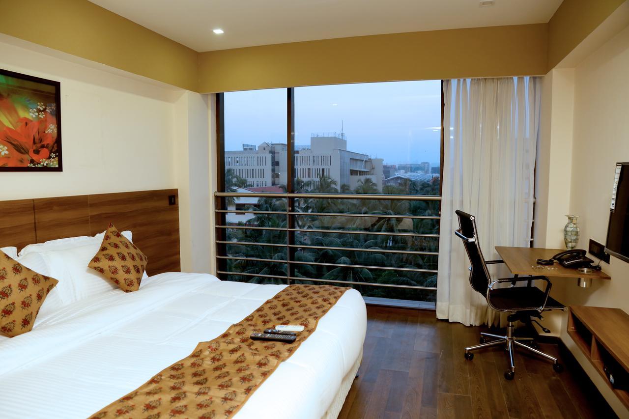 Hotel Mumbai House Andheri East, Bombay Eksteriør billede