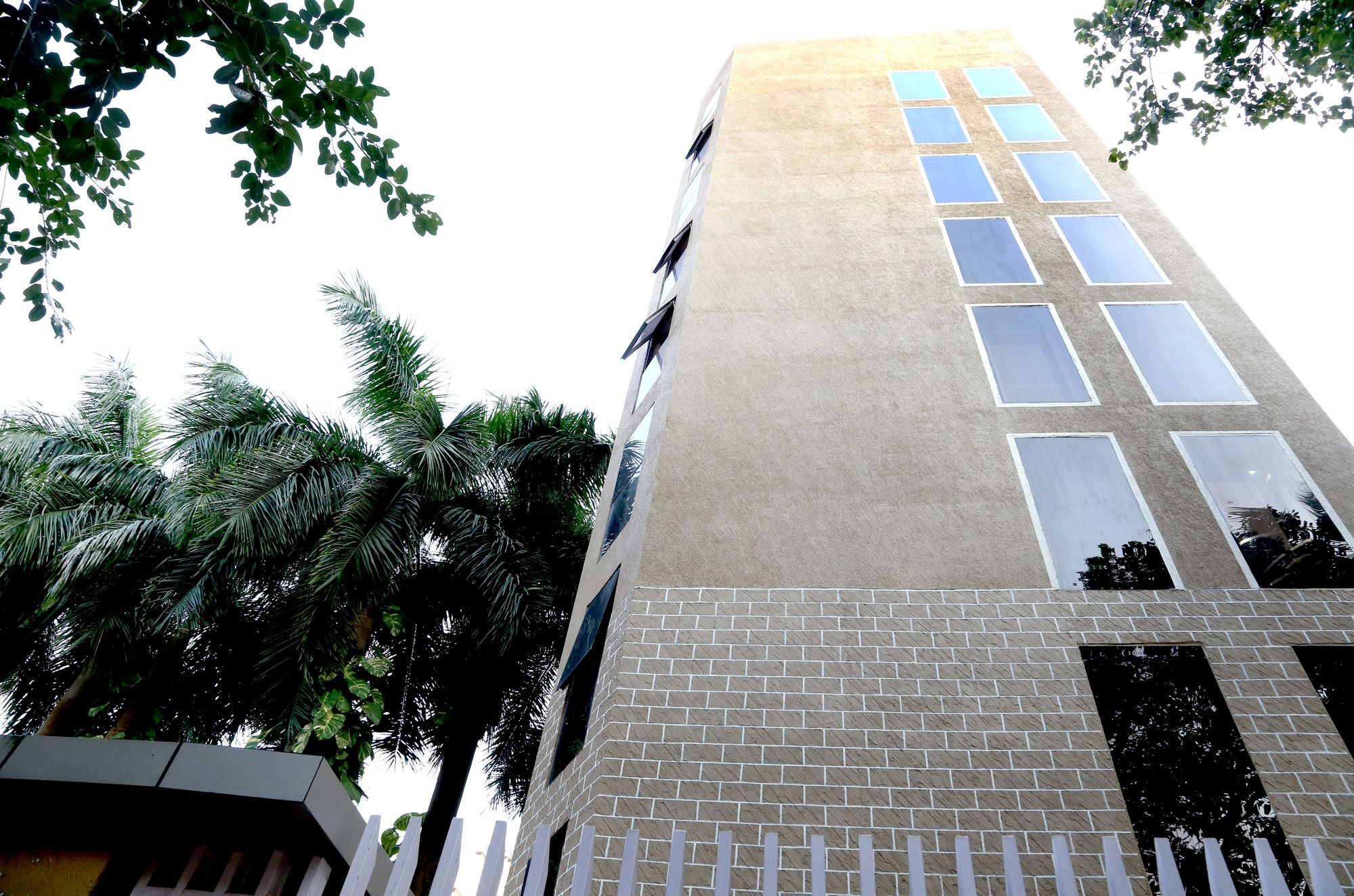 Hotel Mumbai House Andheri East, Bombay Eksteriør billede